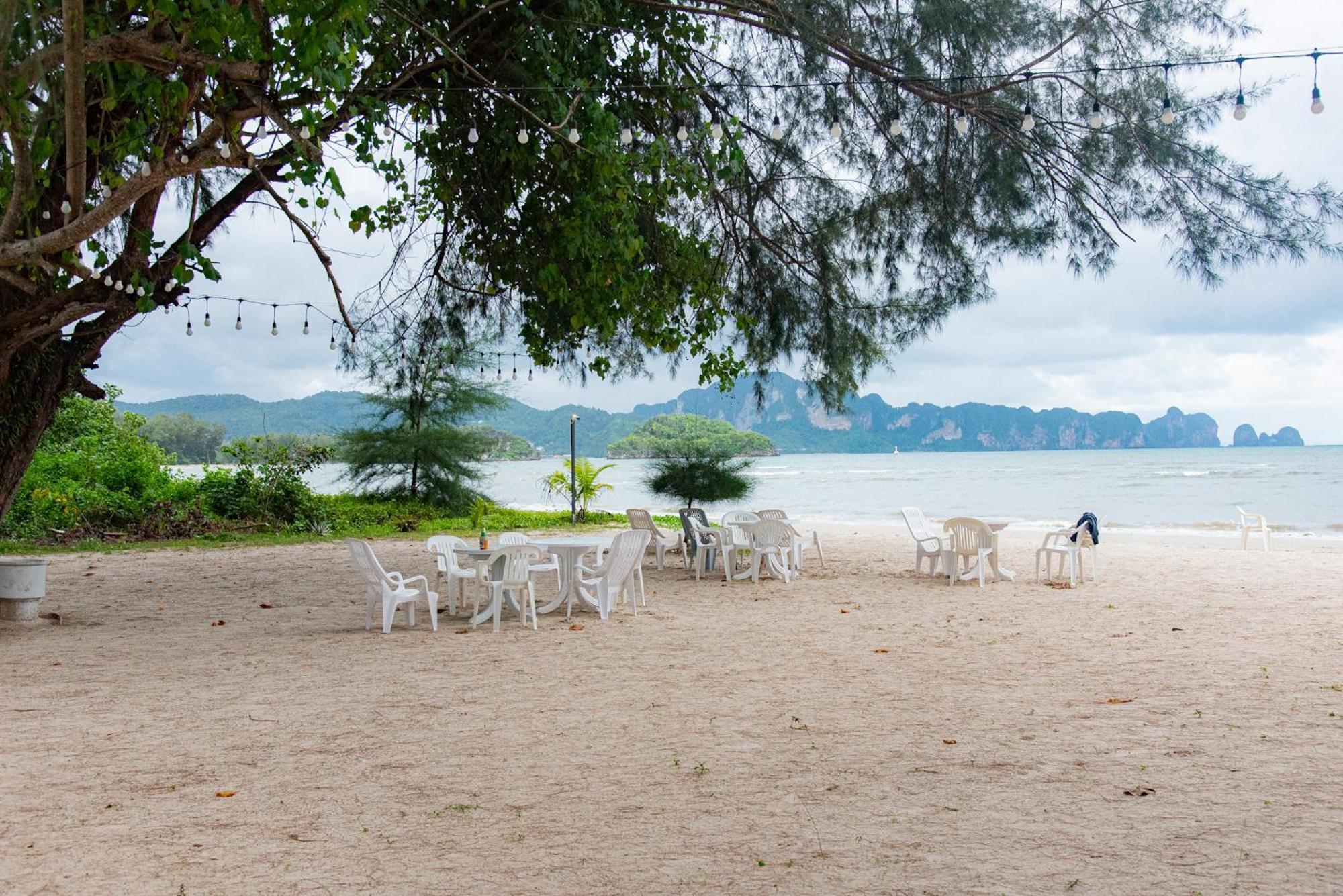 Pan Beachfront Resort Krabi Клонг-Муанг-Бич Экстерьер фото