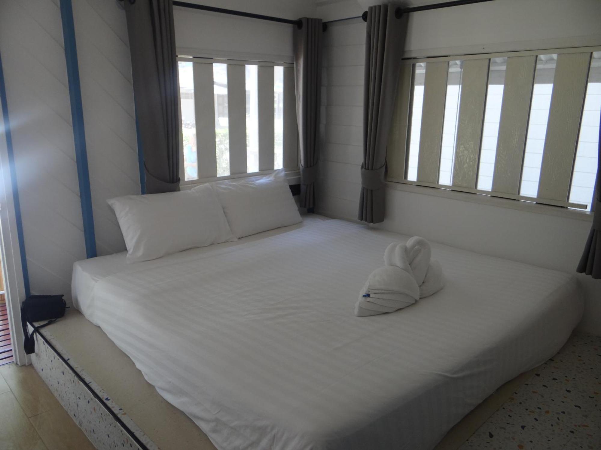 Pan Beachfront Resort Krabi Клонг-Муанг-Бич Экстерьер фото